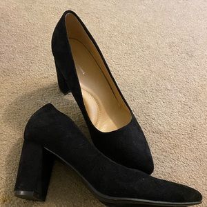 J adams block heel pump